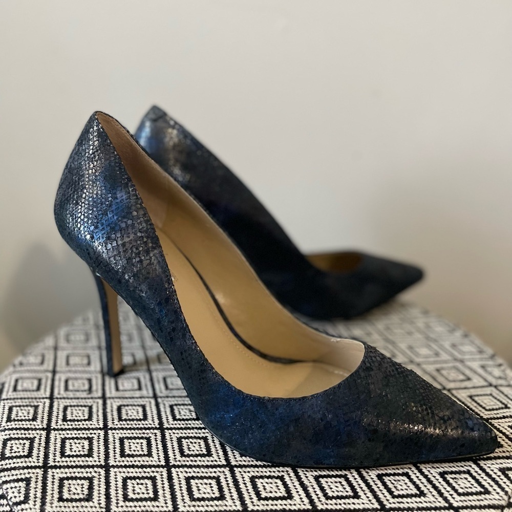 BCBGeneration Treasure Eclipse Blue Cosmic Blue Snake - Size 10M